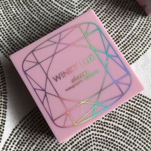 Winky Lux Holo Highlighter in Charmed BN